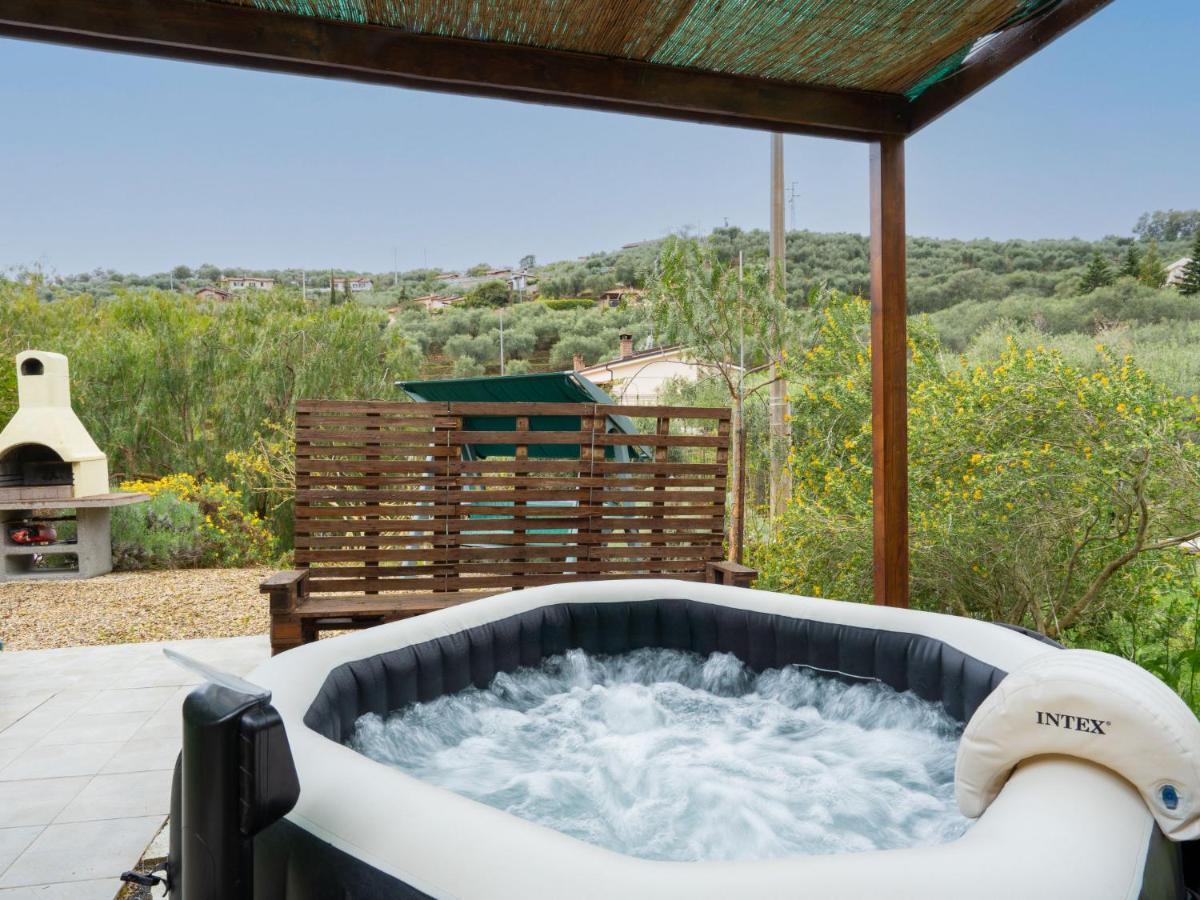 Holiday Home Rosa By Interhome Civezza Kültér fotó